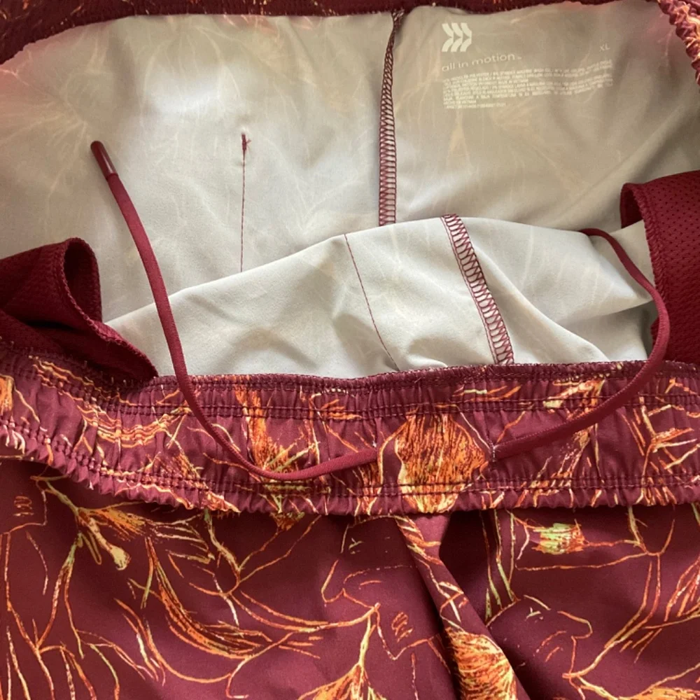All in Motion Maroon Printed Board Shorts - Men’s Size‎ XL